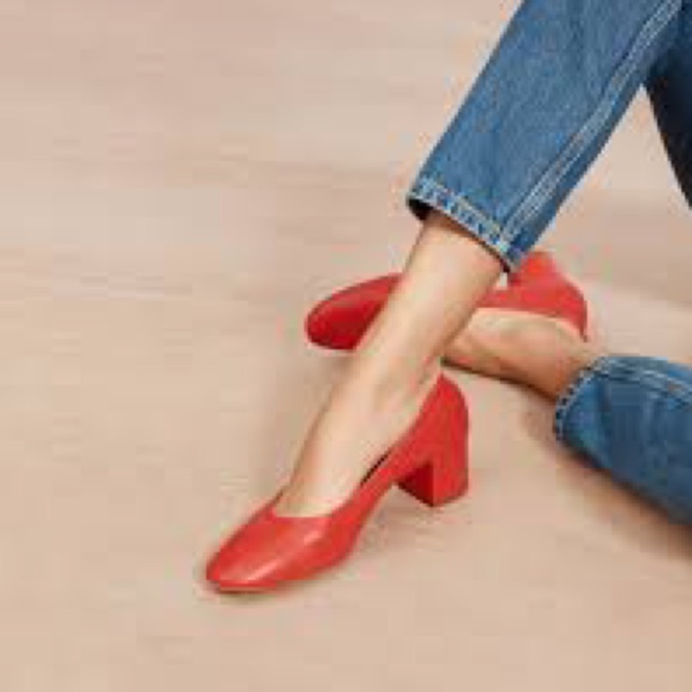 Everlane The Italian Leather Day Heel - Red size 6